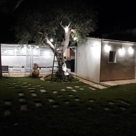 Dimora Ducabianco Bed and Breakfast Monopoli Exterior foto